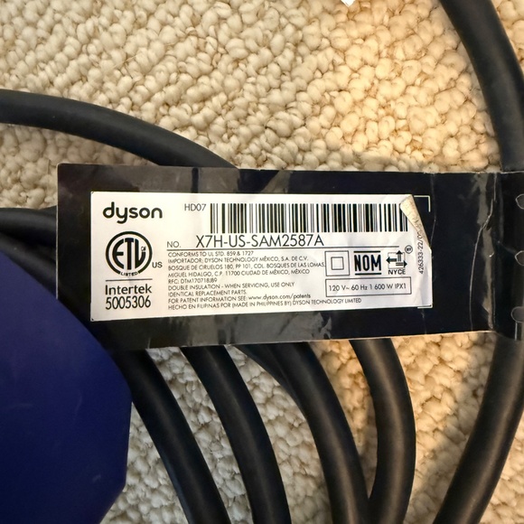 Dyson Hair Dryer - Picture 7 of 7